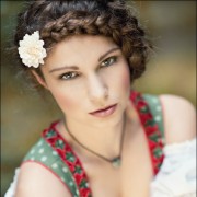 Neleta Model Aschaffenburg Elvira High Fashion Christine Kunkel Make-Up Nature Wald Bavarian Bayrisch Moos Portrait Dirndl Trachten