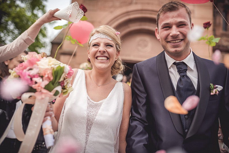 alte US Basis, Aschaffenburg, aufgegeben, Bier, bombenwetter, Fotografie, Frankfurt, Hochzeit, Hochzeiten, Hochzeitsbilder, Hochzeitsfotograf, Hochzeitsfotos, Hochzeitsmakeup, Hochzeitsreportage, profesionelle Hochzeitsbilder, professioneller Hochzeitsfotograf, Romantisch, Schlappe Seppel, Schweinheim, Sonne, Sonnenstrahlen, Urbex, US Armee, verfallen, verlassen, Verträumt, Wald, Wedding, Zeughaus (12)