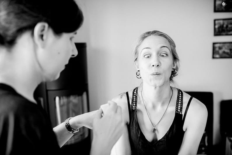  Braut, Bräutigam, Brautstrauß, Brautstraussliebe, Dresscode, Fotografie, Getting Ready, Groß-Umstadt, Hochzeit, Hochzeiten, Hochzeitsbilder, Hochzeitsfotograf, Hochzeitsfotos, Hochzeitsliebe, Hochzeitsmakeup, Hochzeitsreportage, Kirche, kirchliche Trauung, Otzberg, Party, profesionelle Hochzeitsbilder, professioneller Hochzeitsfotograf, Reportage, Rhein-Main-Gebiet, Romantisch, Saskia, Sommerhochzeit, Wedding (3)