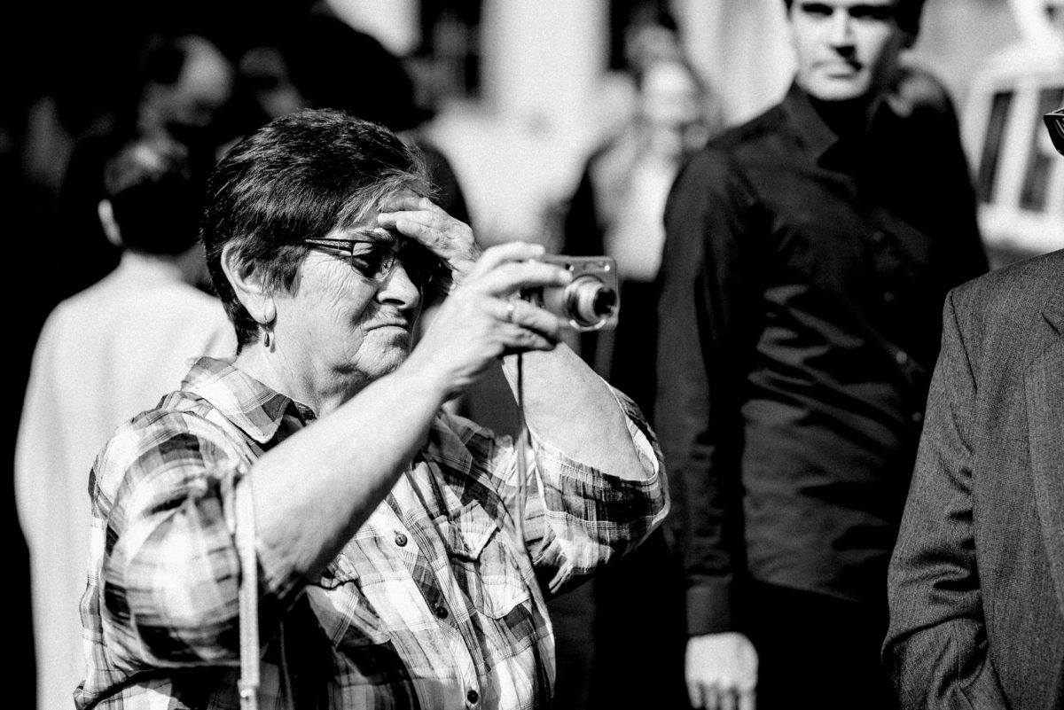 Frau,Foto machen,Kamera,Digicam,
