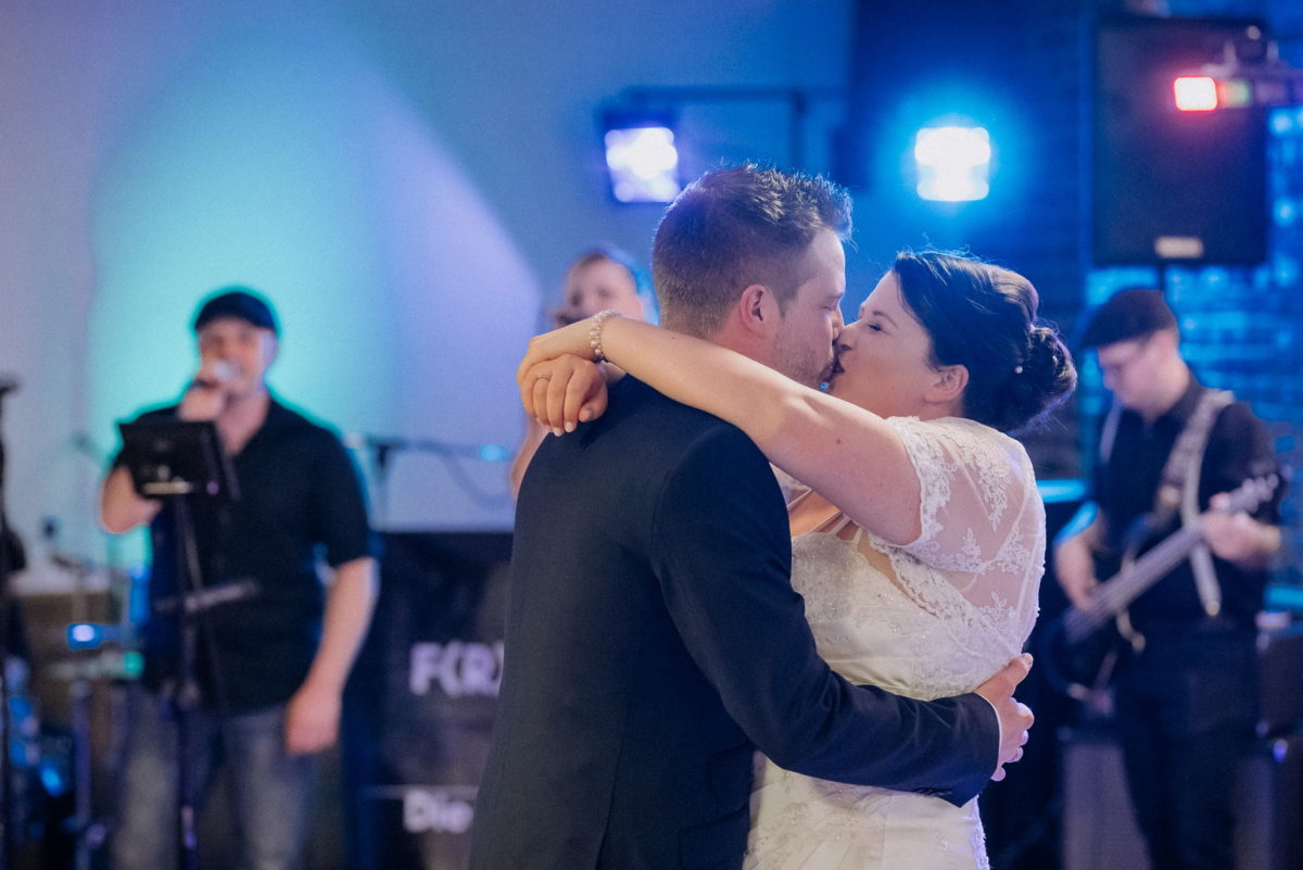 Hochzeitsband,Kuss,Lichter,Couple,Wedding