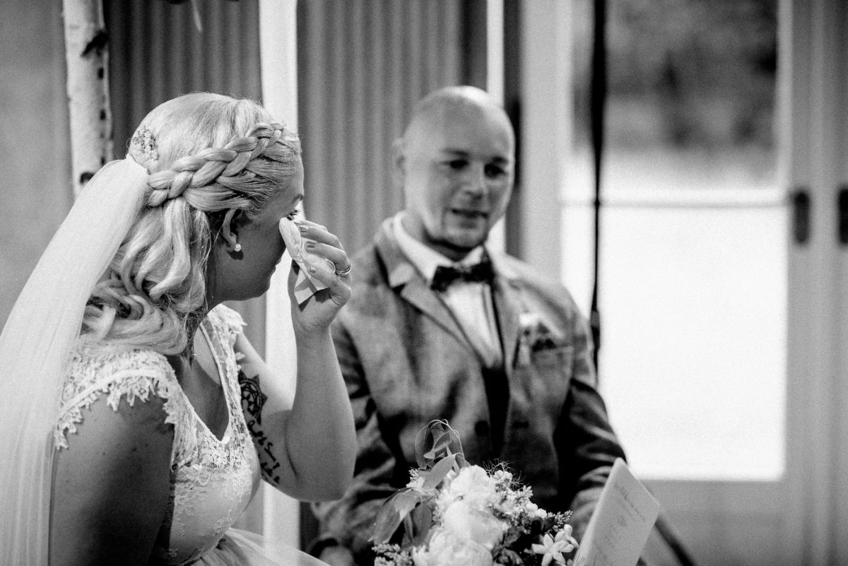 Tränen der Freude,Flechtfrisur,Hochzeit,Emotionen