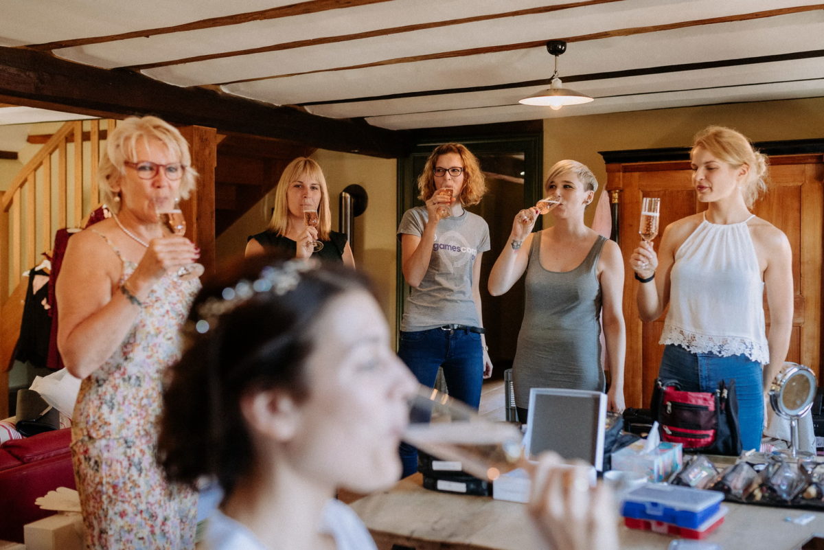 Bridemaids, Brautmama, Getting Ready, Prosecco, Sekt, Einstimmen, Warm-Up, 